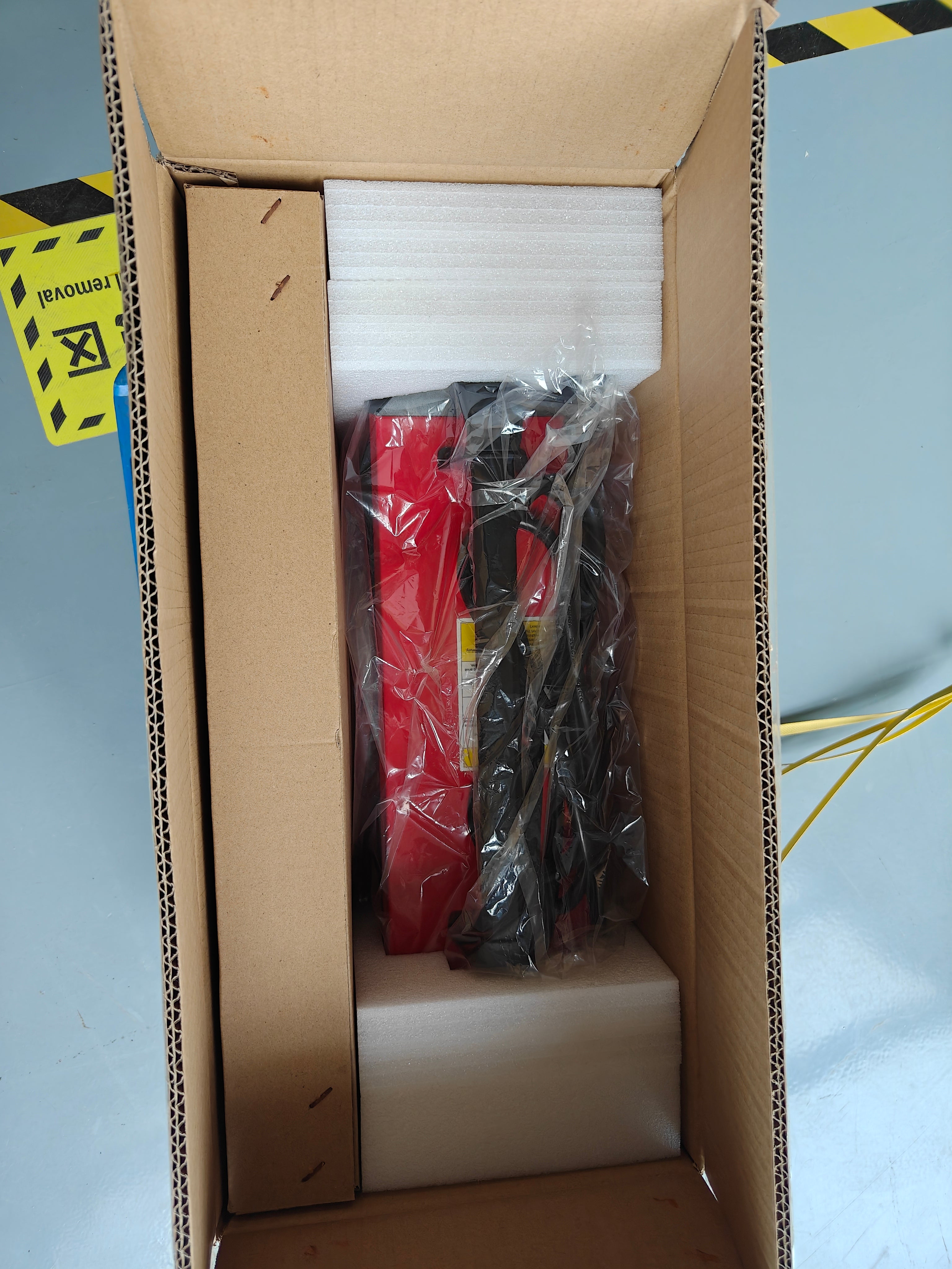 Headux TitanCut 40 PFC | Inverter Plasmaschneider 40A | Pilotzündung | 110V & 230V | Schneidet Stahl, Edelstahl, Aluminium