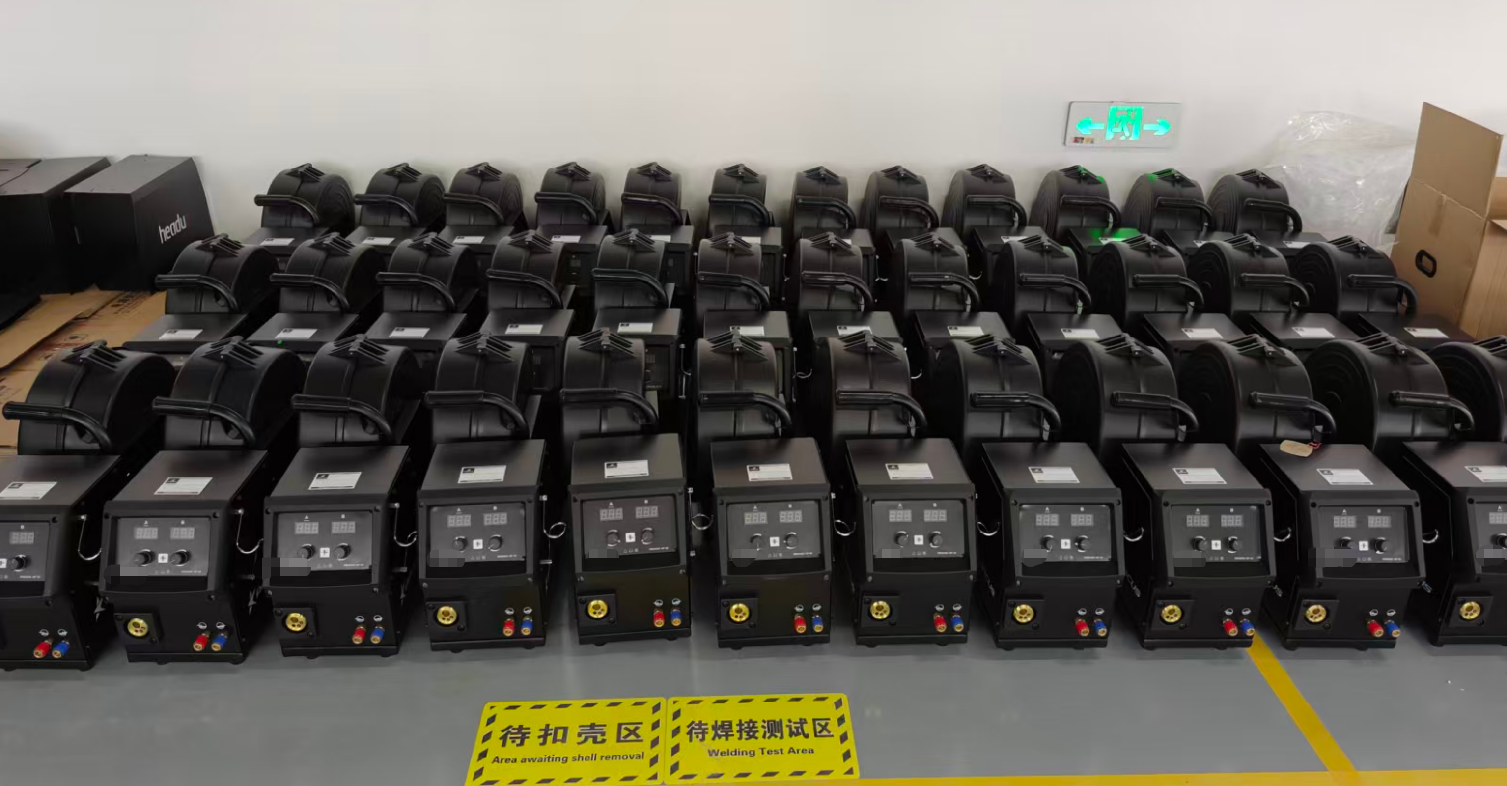 Headux TitanMig X5 Syn | Industrielles synergetisches MIG/MAG- + MMA-Schweißgerät | 500A | Wassergekühlt | 3-Phasen 400V