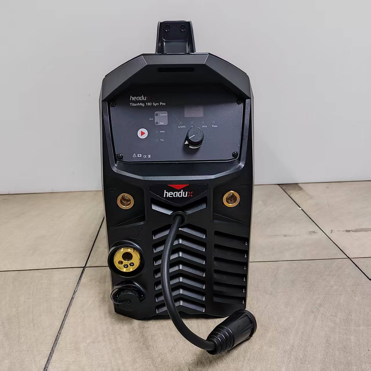 headux Titan MIG180 PRO SYN welder  4in1 welding machine 