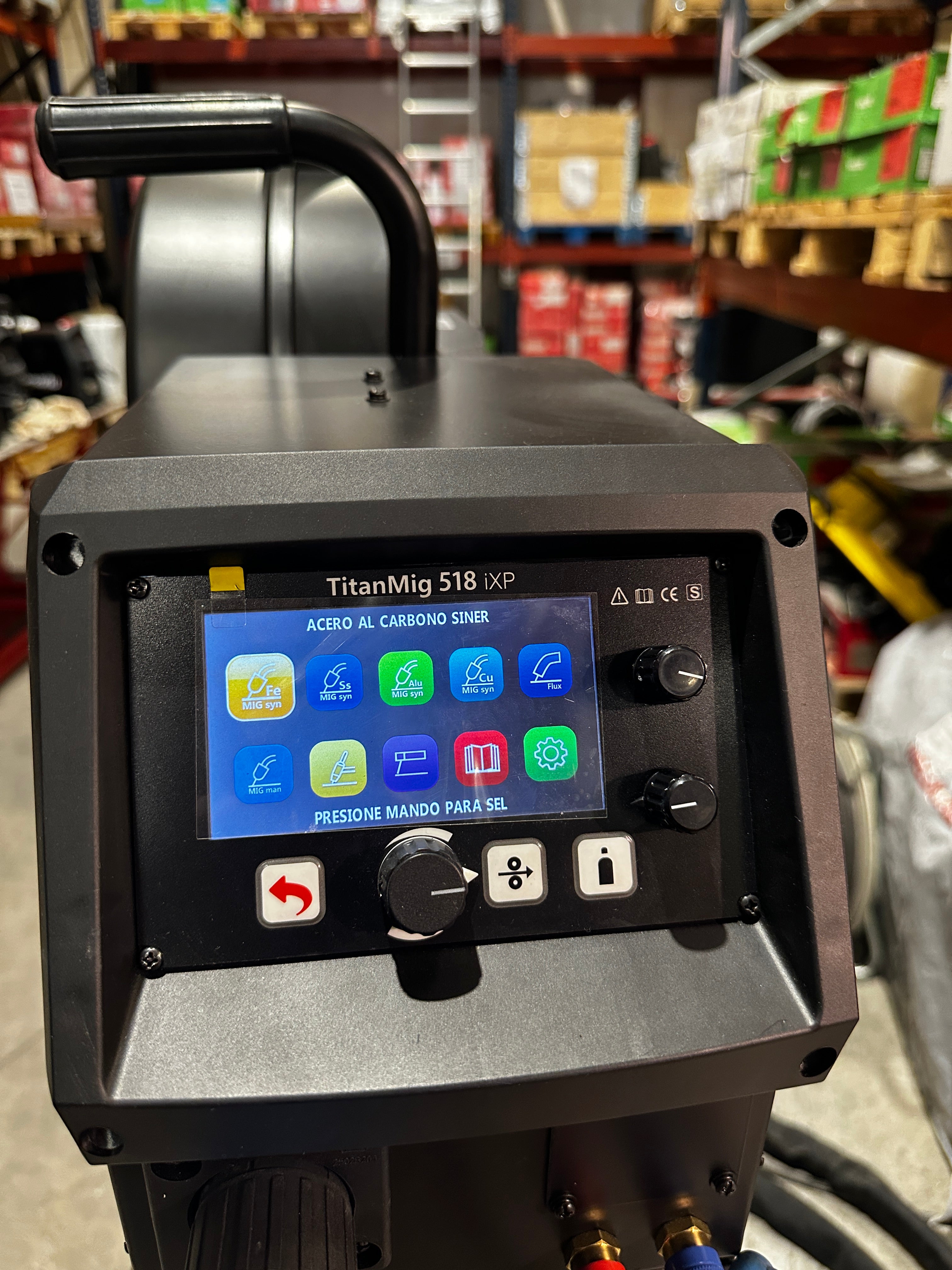 headux Titan MIG518IXP lcd screen welder 